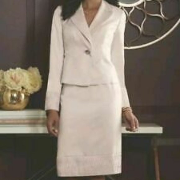 Midnight Velvet Dresses & Skirts - Champagne Beige Formal Midnight Velvet Skirt Suit